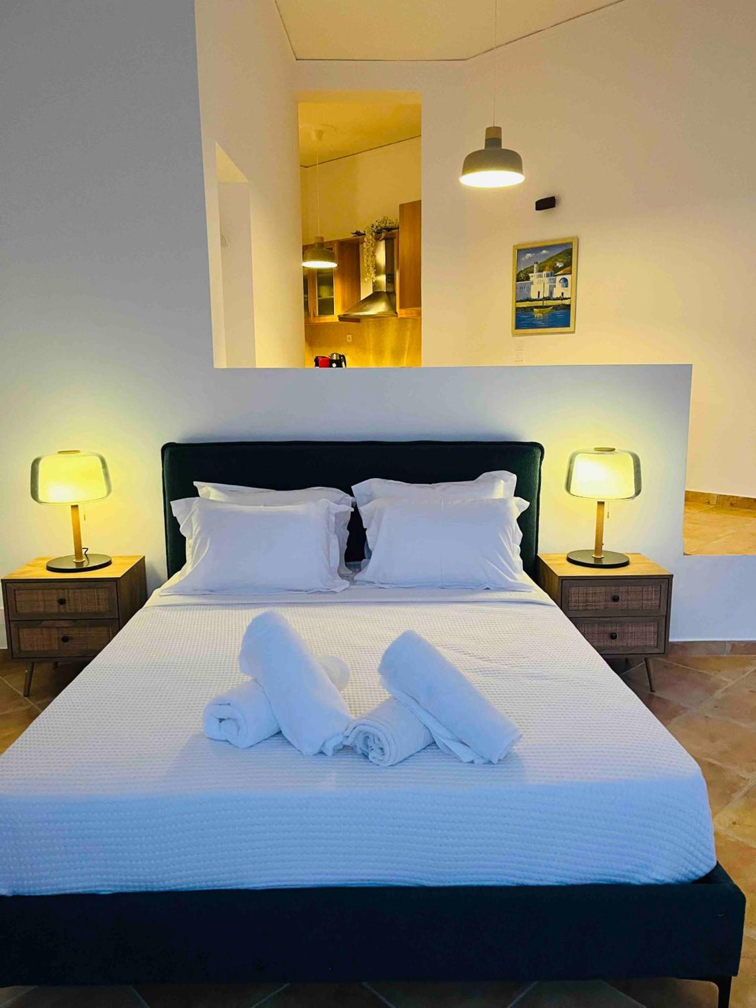 Ammoudeli Apartments Пломарион Экстерьер фото