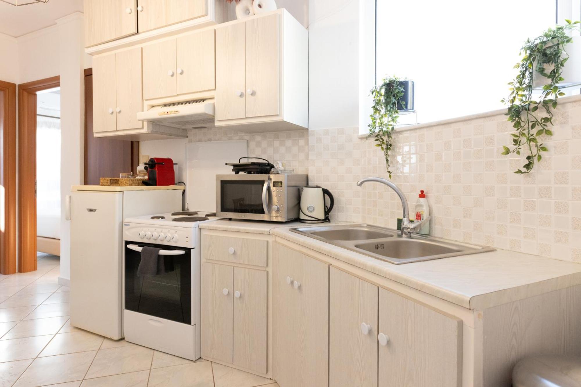 Ammoudeli Apartments Пломарион Экстерьер фото