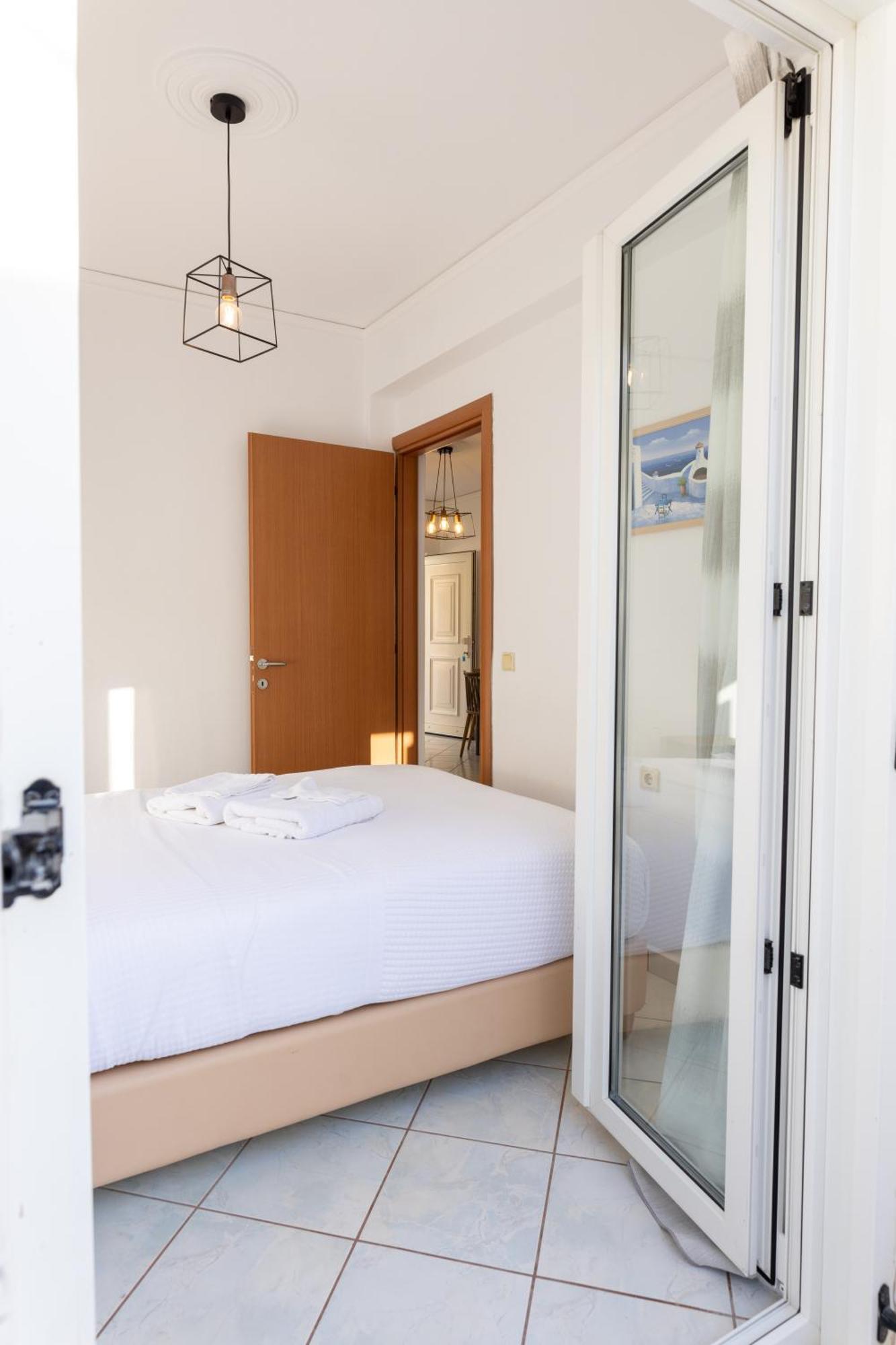 Ammoudeli Apartments Пломарион Экстерьер фото